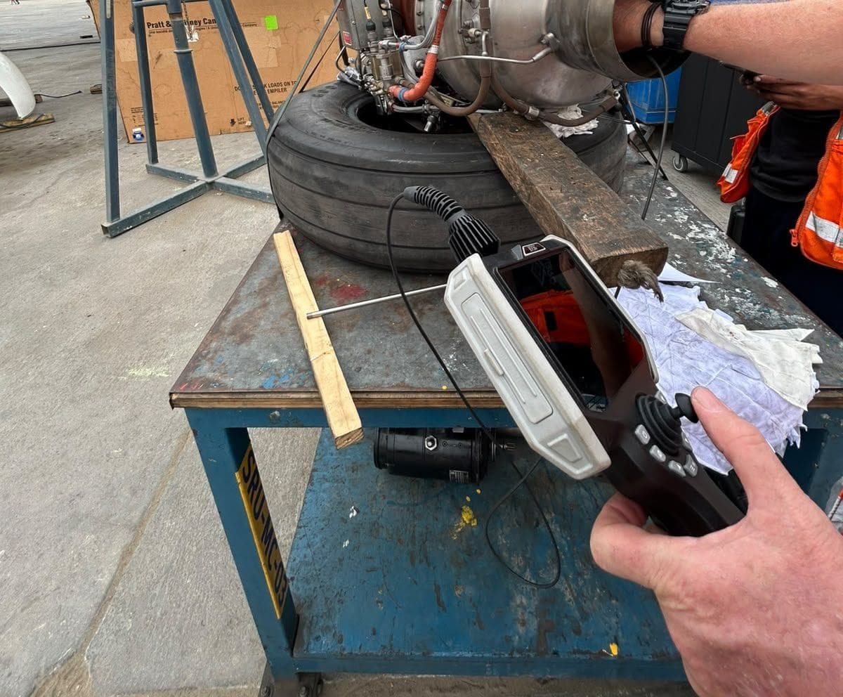 Inspección de una turbina en banco de trabajo